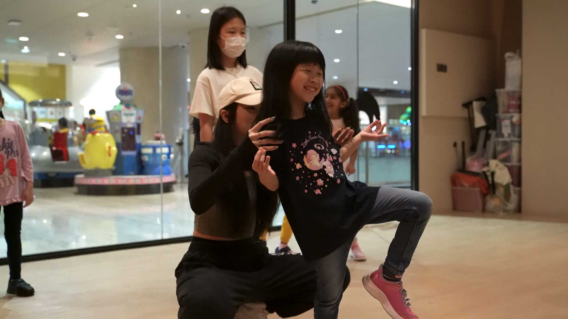 K-Pop Dance Kids - SOMA